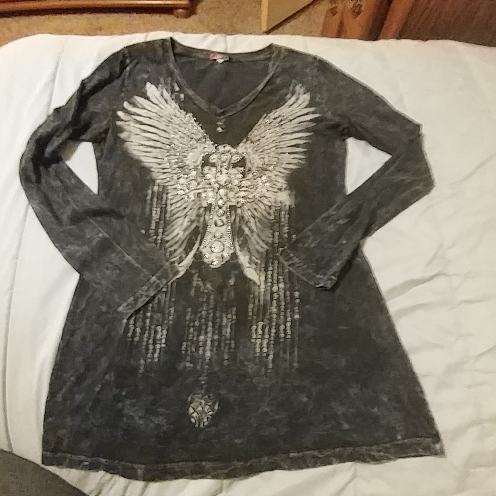 Gray cross with wings top